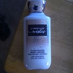 Bath and body works body lotion